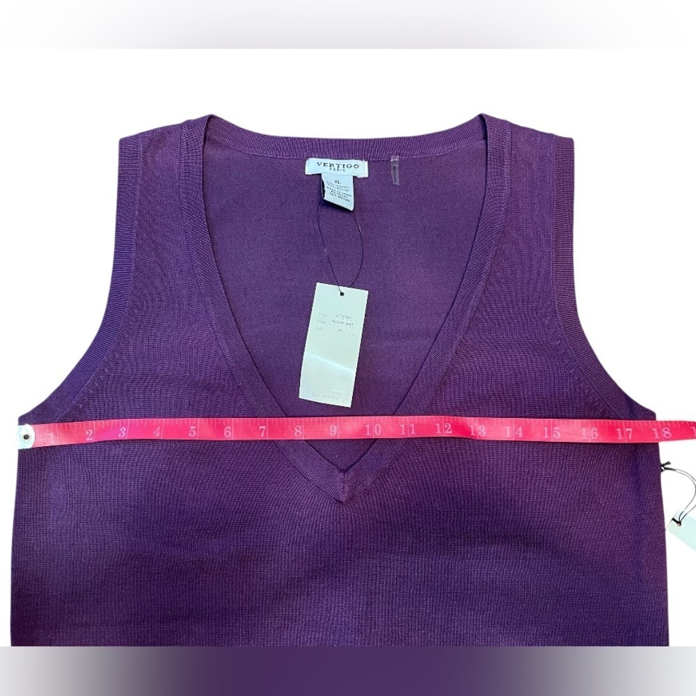 Vertigo Paris Sleeveless Knit V-Neck Sweater Size XL - Picture 3 of 8